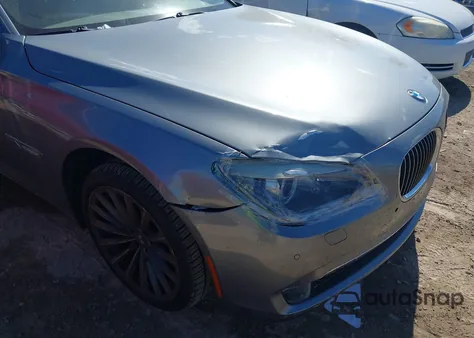 2011 BMW 750Li z USA, uszkodzony, nr VIN WBAKB8C56BCY65532